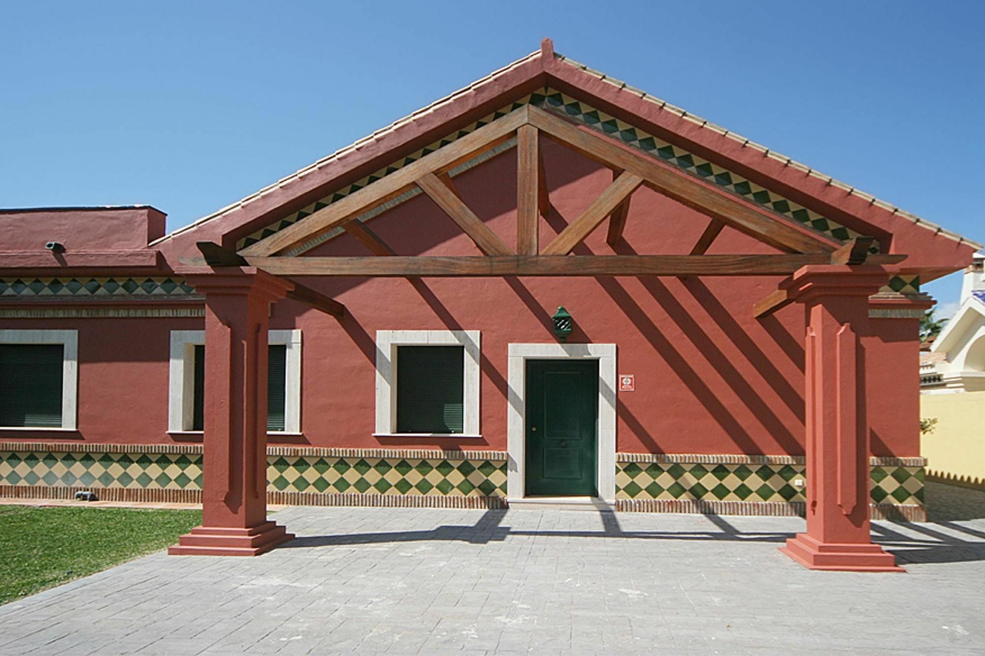 Villa With 4 Bedrooms In Las Lagunas De Mijas, With Wonderful Mountain Exterior photo